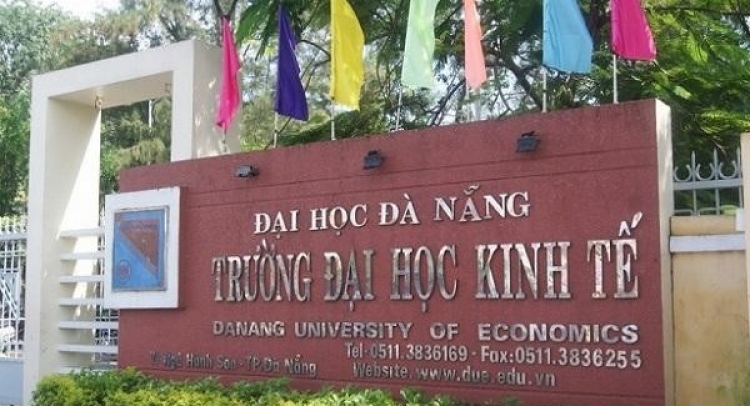 Công Trình Sàn Nhựa Đại Học Kinh Tế Đà Nẵng