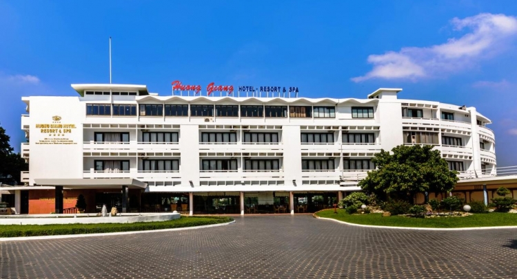 Lót Thảm Khách Sạn Hương Giang - TP.Huế